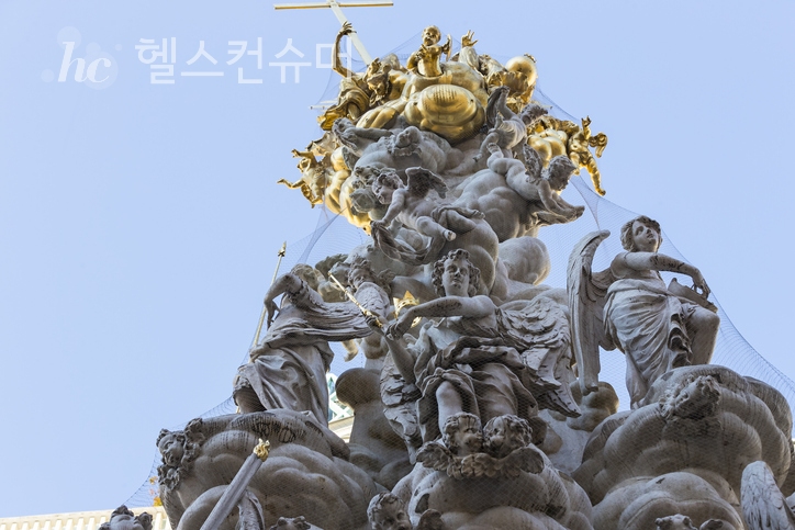 흑사병 퇴치 기념비, 이런 기념비가 현재까지 남을정도로 흑사병의 영향력이 크다는 반증이다, 사진제공: 게티이미지코리아