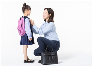 ▲ 아이의 말을 들어주는 부모의 자세가 중요하다(사진출처: 클립아트코리아).<br>